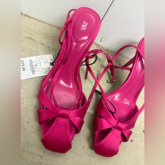 🔥🔥Zara  Pink Strappy Heels - Picture 4 of 10